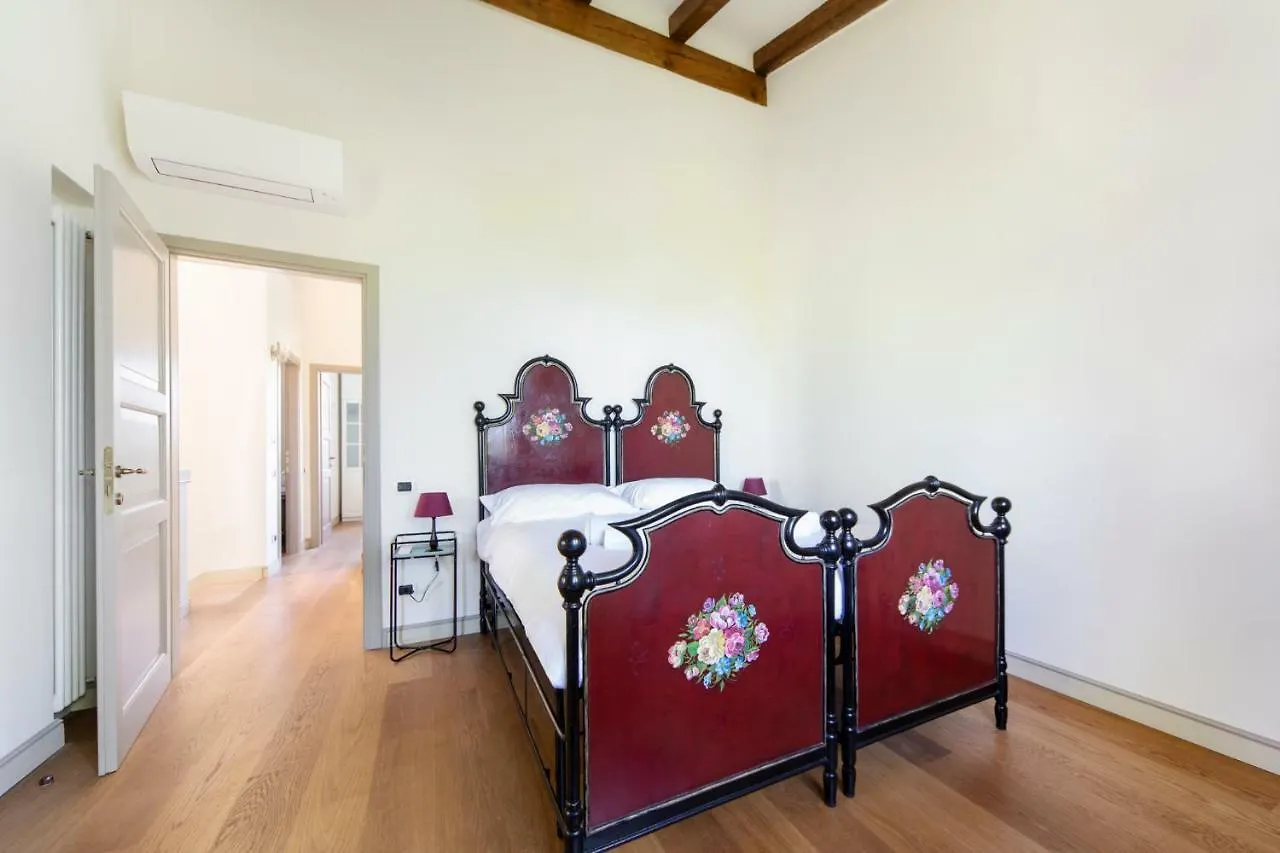 Castel Arienti Halldis Apartment Bologna