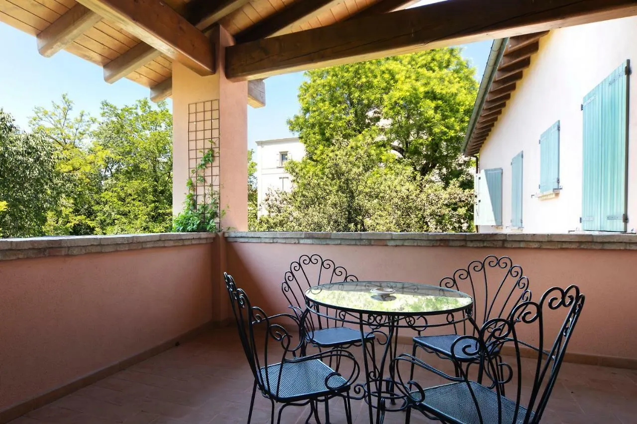 Castel Arienti Halldis Apartment Bologna
